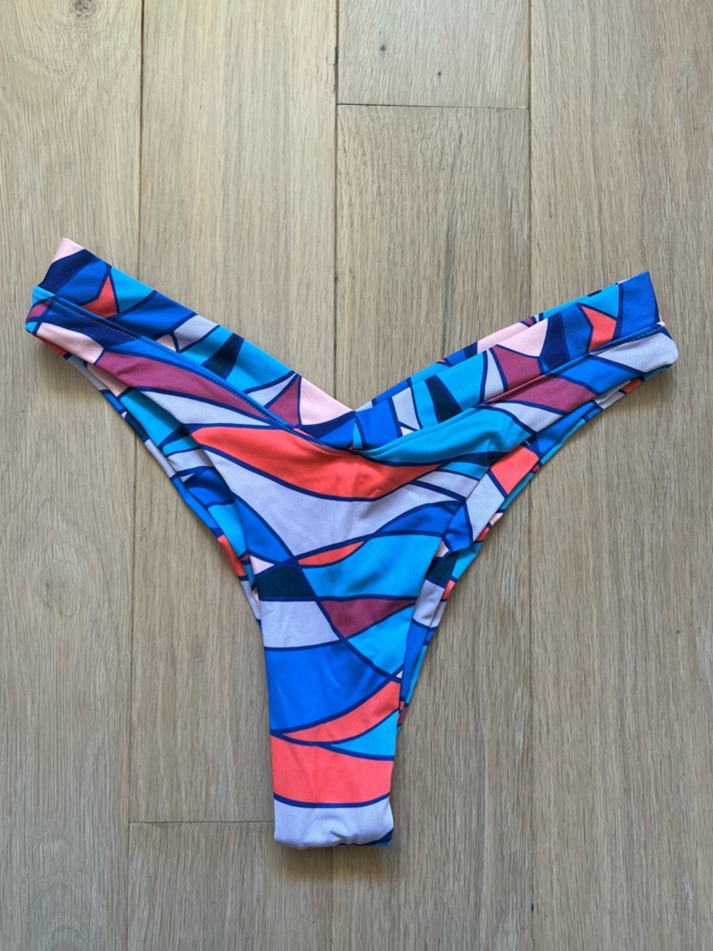 NWOT Oneone Swimwear Kameron Top & Jesse Bottoms Bikini Colorblock V-Front Large - Picture 5 of 8